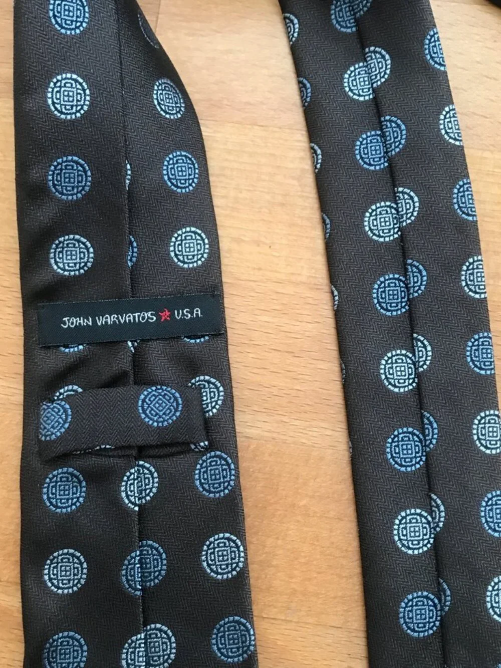John Varvatos Silk Tie with Circular Geometric Print Medallion Motif